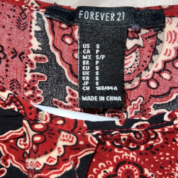 Forever 21 red blouse - Picture 3 of 3
